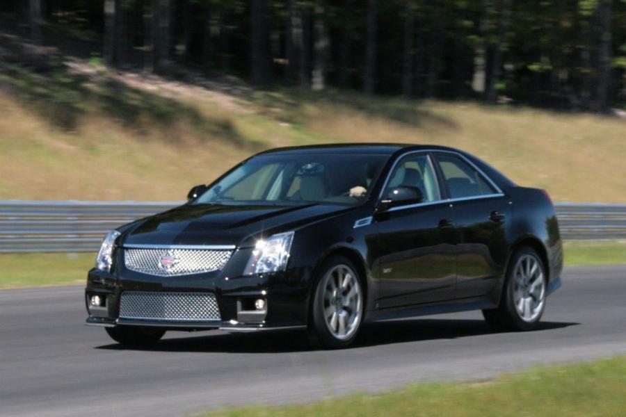  Cadillac CTS-V Coupe 2010 года  (фото 200 из 315)